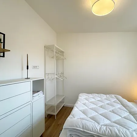 Appartamento Hafenmeister Gunnar - Familienfreundlicher Rueckzugsort Mit Balkon Sassnitz